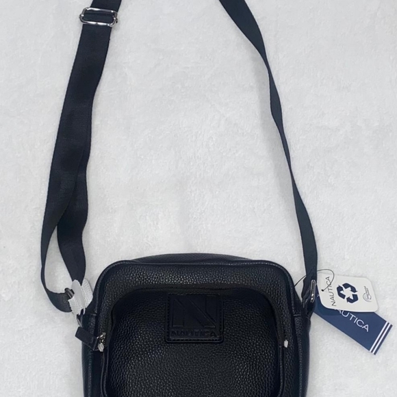 New Cross body bag. - Picture 4 of 4